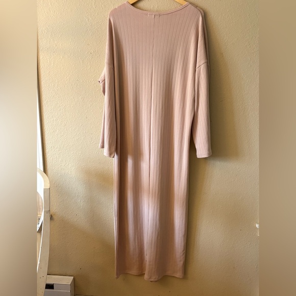Veiled Collection Beige Ribbed Floor-Length Maxi Dress | Long Sleeve | Size L - Picture 2 of 6